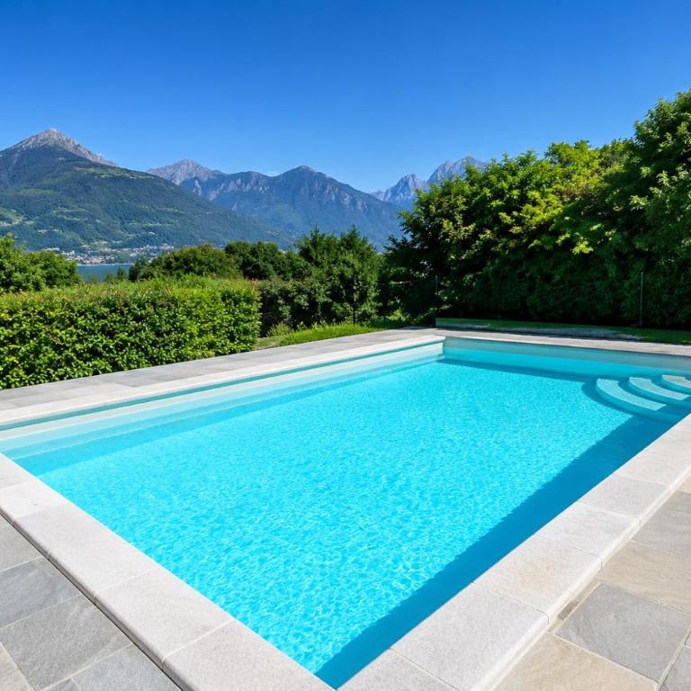 Beata Rose Ferienwohnung (DG) mit Pool - Appartamento con Vista Lago - 13