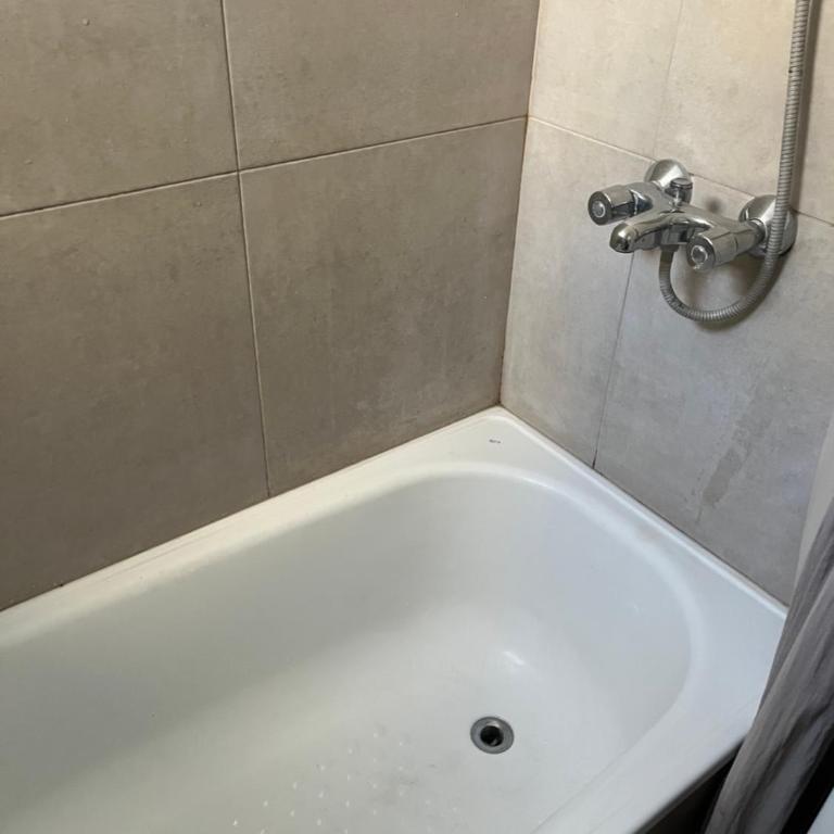 Departamento moderno, Céntrico, Zona de Hospitales - Apartamento de 1 dormitorio - 18