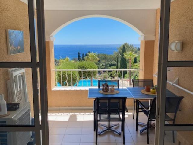 Magnifique vue sur la Méditerranée ! votre séjour d'exception vous attend - Appartement 1 Chambre - 3