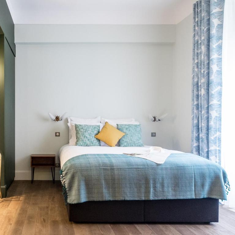 1er Etage SoPi-Montmartre - Chambre Lit Queen-Size Deluxe - 1