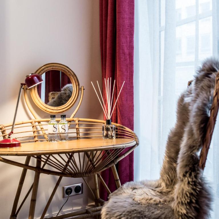 1er Etage SoPi-Montmartre - Chambre Deluxe Double ou Lits Jumeaux - 10
