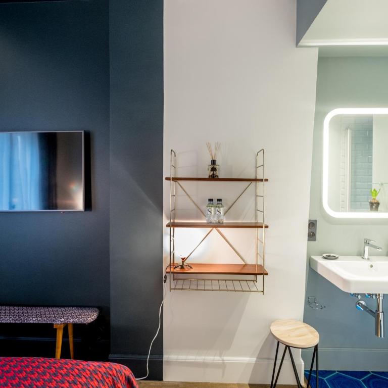 1er Etage SoPi-Montmartre - Chambre Double Standard - 8