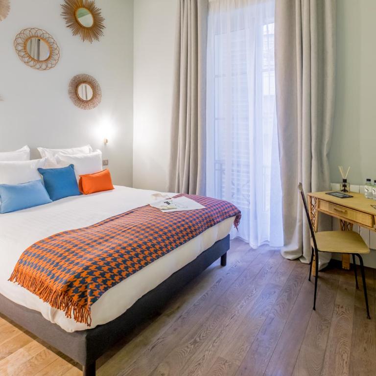 1er Etage SoPi-Montmartre - Chambre Double Supérieure - 9