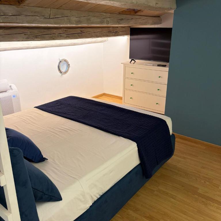Abracadabra Hidden Garden - Two-Bedroom House - 35