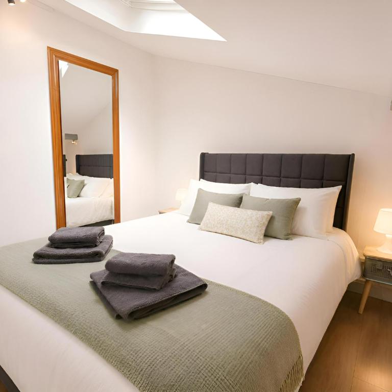Ático con encanto 3 habitaciones dobles San Lorenzo - Apartamento de 3 dormitorios - 6