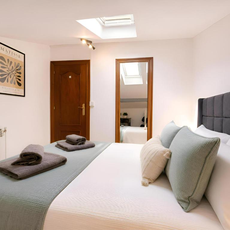 Ático con encanto 3 habitaciones dobles San Lorenzo - Apartamento de 3 dormitorios - 9