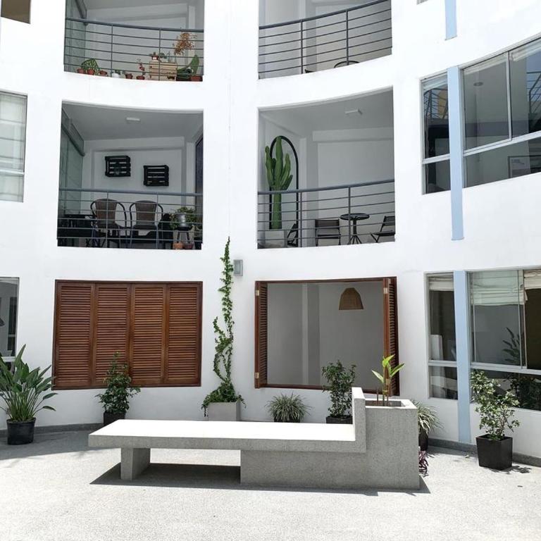 Ananta Barranco - Three-Bedroom Apartment - 2