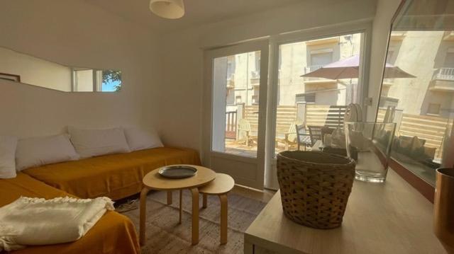 T2 en RDC de villa à 50m de la plage terrasse jardin parking - Appartement 1 Chambre - 9
