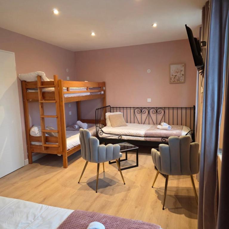 Auberge Restaurant du Virage - Chambre Familiale - 4