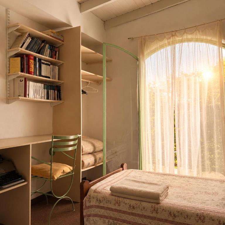 CASA MAIPÚ, acogedora y cerca de la Laguna, con pileta - Casa de 2 dormitorios - 8