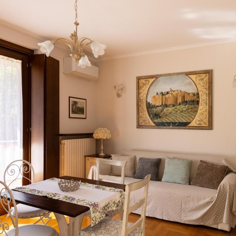 Casa Angolo delle Rose - Appartamento con Vista Giardino - 9