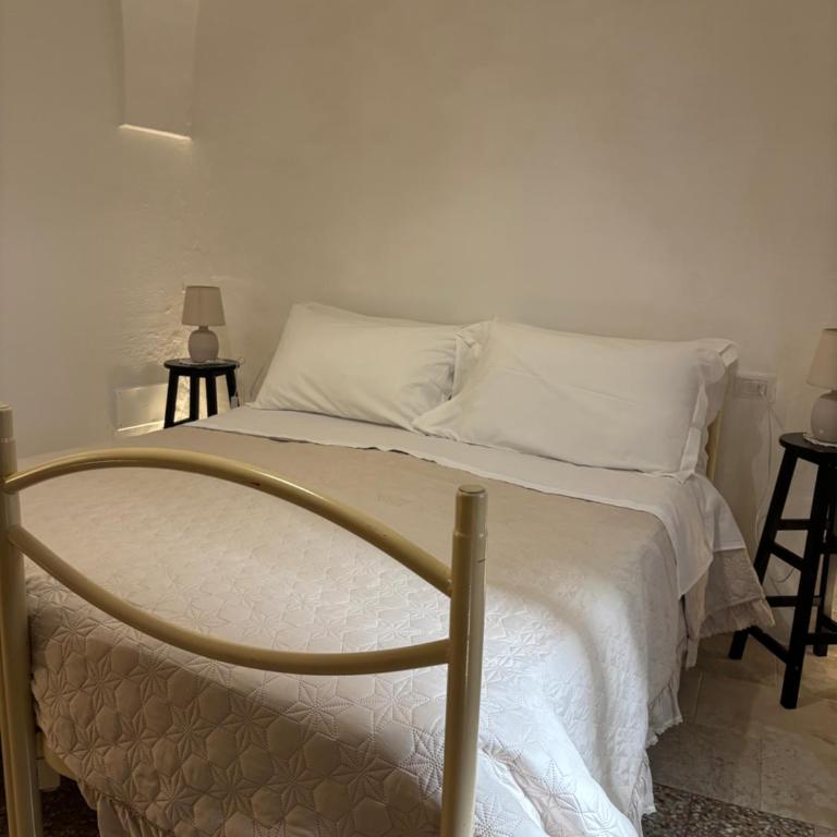 Civico 18 - Two-Bedroom Apartment with Balcony - 17