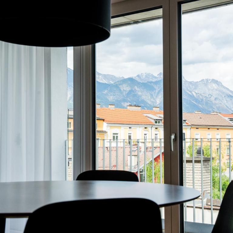 Noas Bergisel - Apartment mit 2 Schlafzimmern und Terrasse - 10