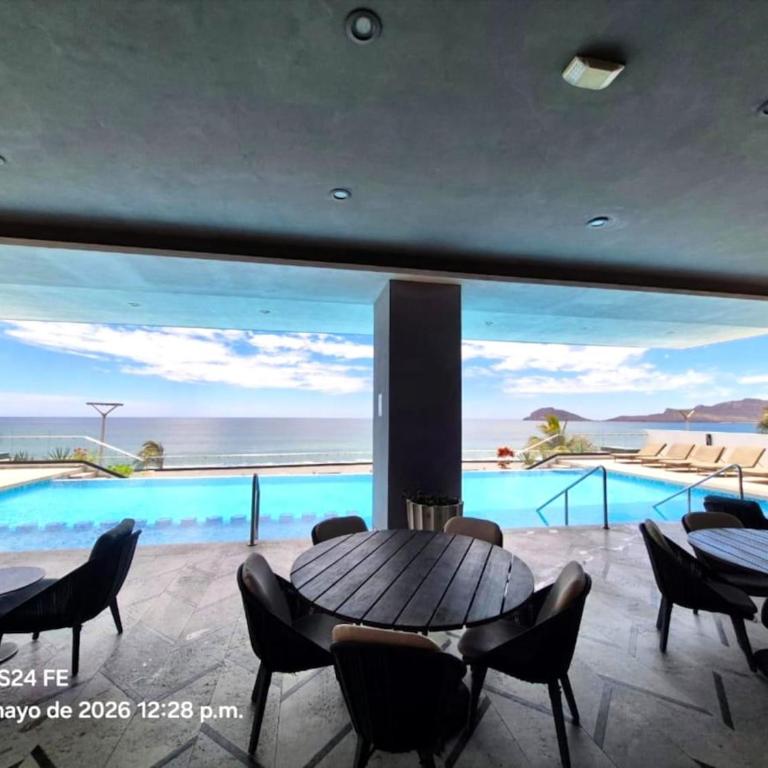 Altomare Azul #1 Departamento Lujo Frente al Mar y Malecón - Two-Bedroom Apartment - 24
