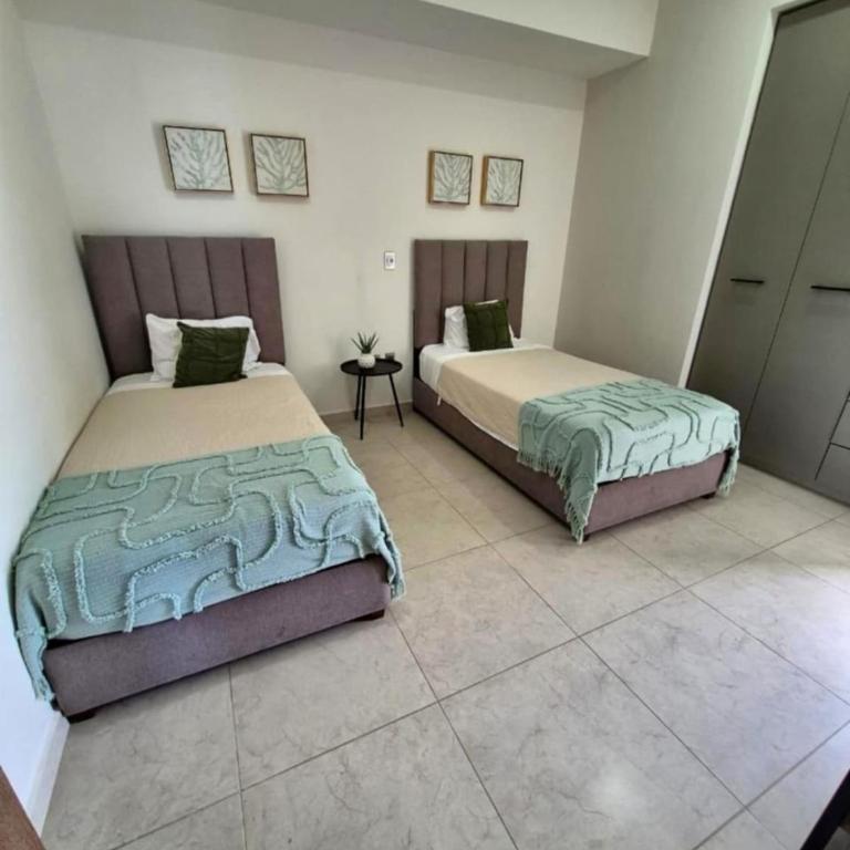 Altomare Azul #1 Departamento Lujo Frente al Mar y Malecón - Two-Bedroom Apartment - 40