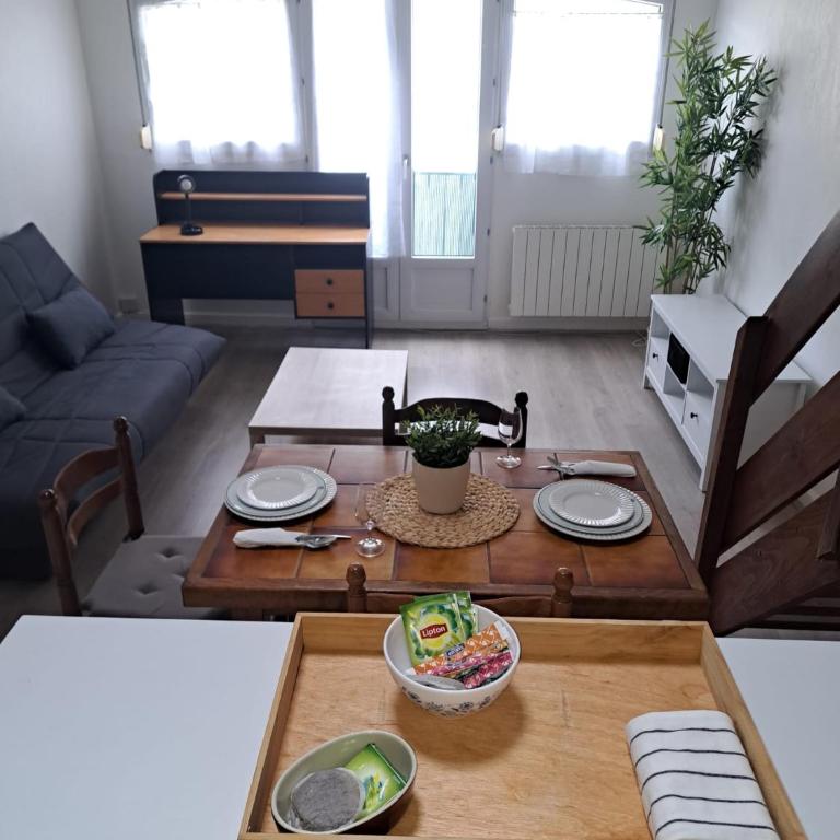 Le Chevigné Duplex Reims - One-Bedroom Apartment - 13