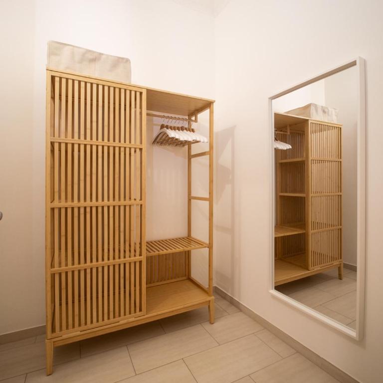 Comfy City Center Apartment - Two-Bedroom Apartment - 3
