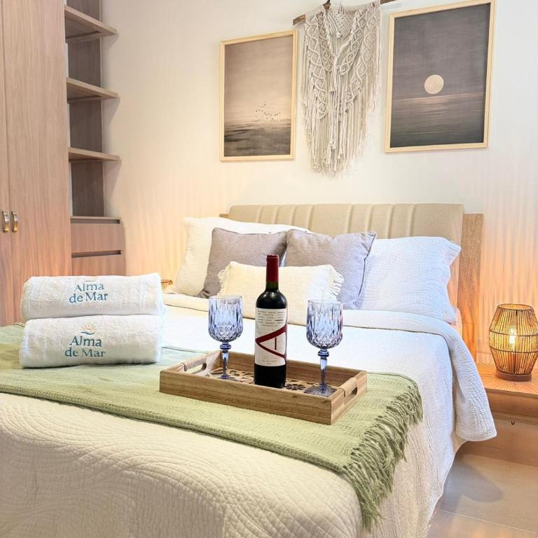 Nuevo y moderno apartamento cerca al mar 3 habitaciones 2 baños estacionamiento gratis wifi alta velocidad capacidad 6 personas - Three-Bedroom Apartment with Balcony - 32