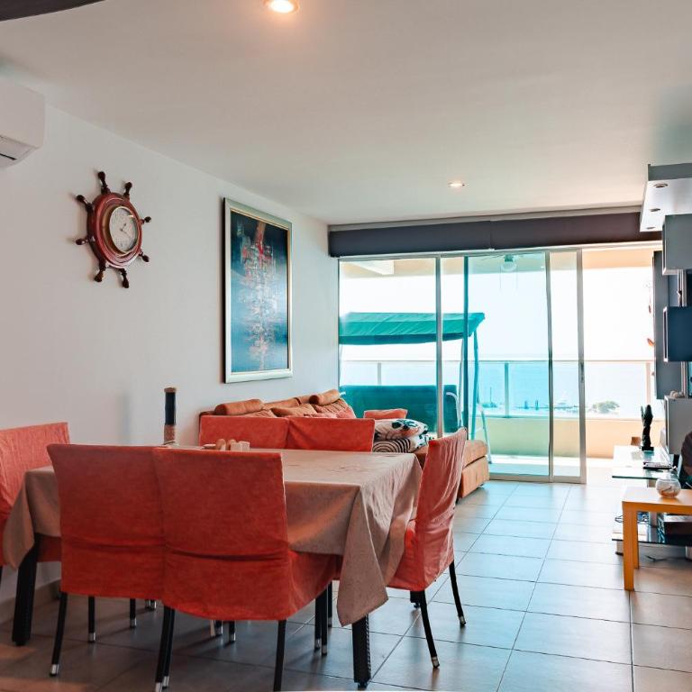 Departamento con vista al mar, piscina, jacuzzi y área BBQ - Apartment - 1