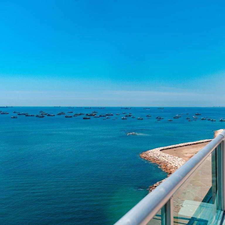 Departamento con vista al mar, piscina, jacuzzi y área BBQ - Apartment - 44