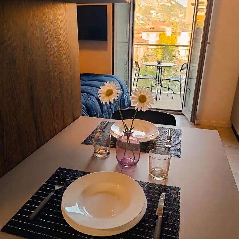 Design Studio with Balcony & Parking Lugano - Appartamento con 1 Camera da Letto - 1
