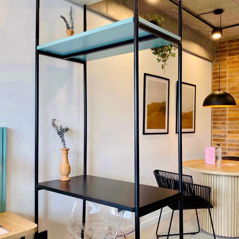 Wynwood House Stylish Loft in El Polo Modern & Central Stay - Apartamento - 3