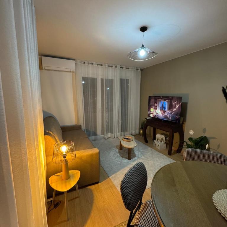 Appart confort & chaleureux proche centre Ville - One-Bedroom Apartment - 16