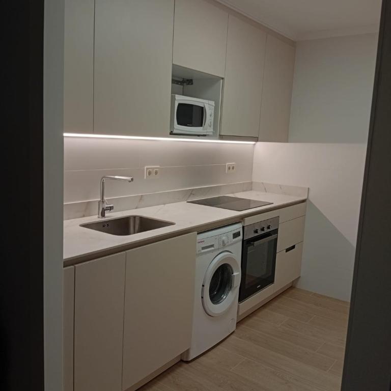 Apartamento 2ª línea de playa. - Apartamento de 3 dormitorios - 5
