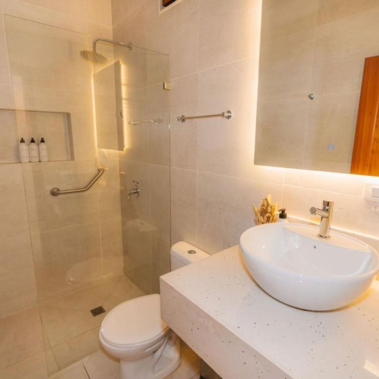 El Barranco Galapagos - Standard Double Room with Two Double Beds - 5