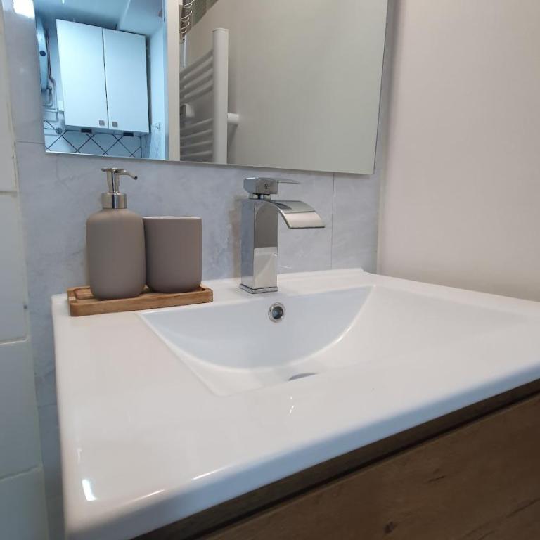 Le Petit Gassendi T2 3 étoiles plein centre clim - Appartement 1 Chambre - 6