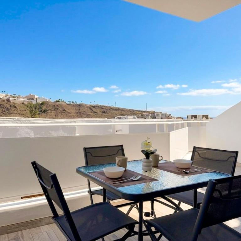 Relax in Puerto Rico, Pool & Terrace Retreat - One-Bedroom Apartment - 2