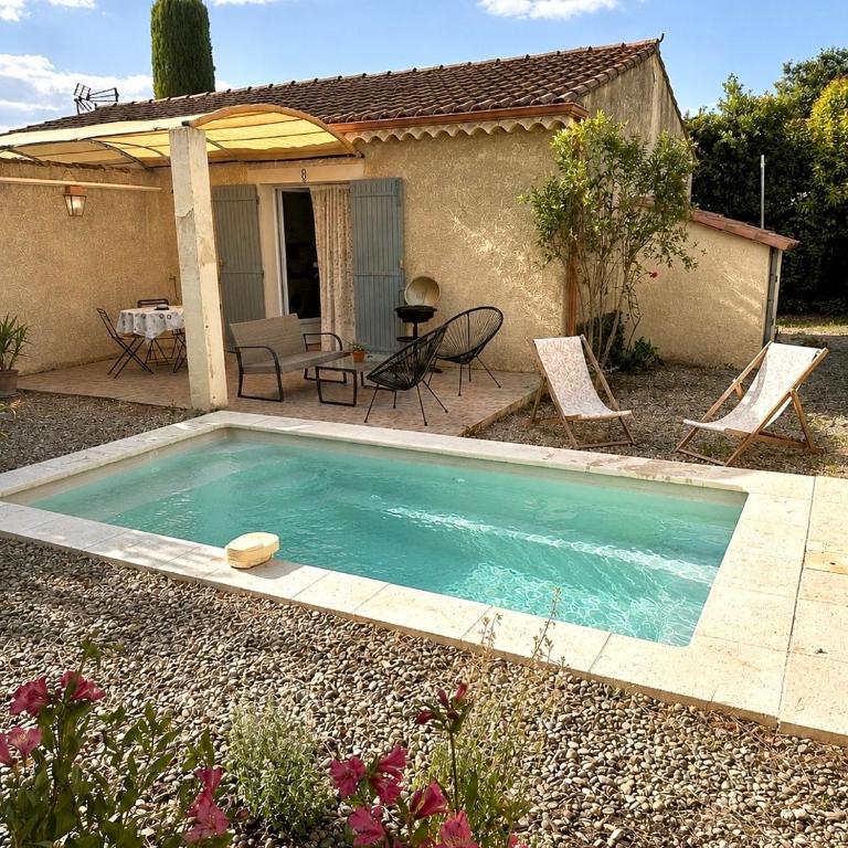 Mazet provençal avec piscine privée - Maison 2 Chambres - 1