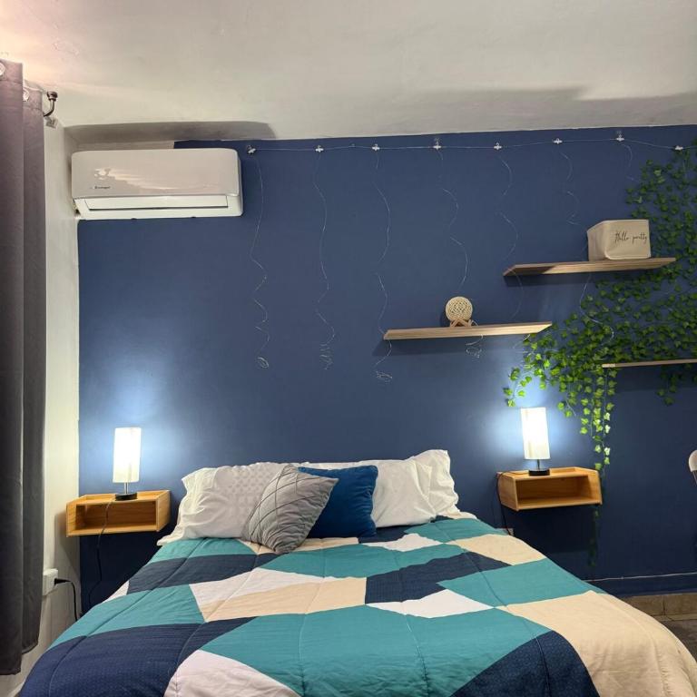 Minimalist loft in Tec area with parking - One-Bedroom Apartment - 2