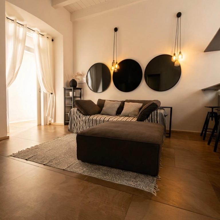 Urban Central Suites - One-Bedroom Apartment - 20