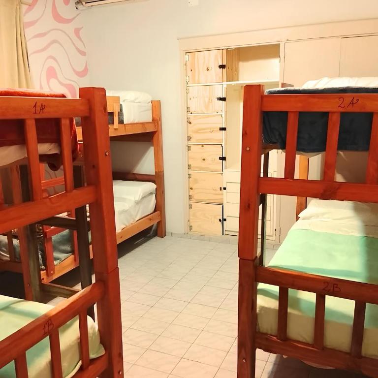 Pulkay Hostel Folk - Cama en habitación compartida mixta de 6 camas - 1