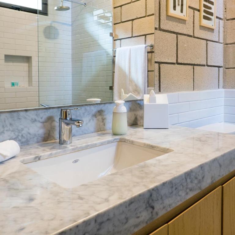 Hum Living Luxury Villas - Deluxe Villa - 8