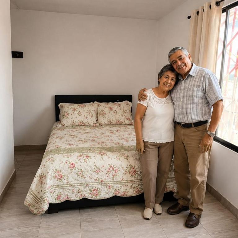 Hotel La Realeza - Standard Double Room - 2