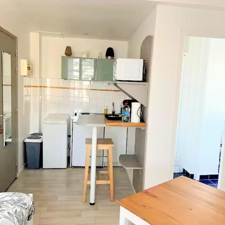 Le Petit Solo - studio pour 1 personne à Tours - One-Bedroom Apartment - 2