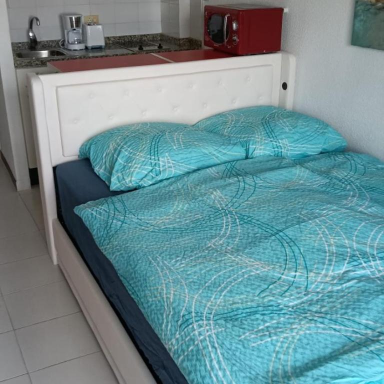 Apartment Adán El Cano II - Estudio Deluxe con cama grande - 8