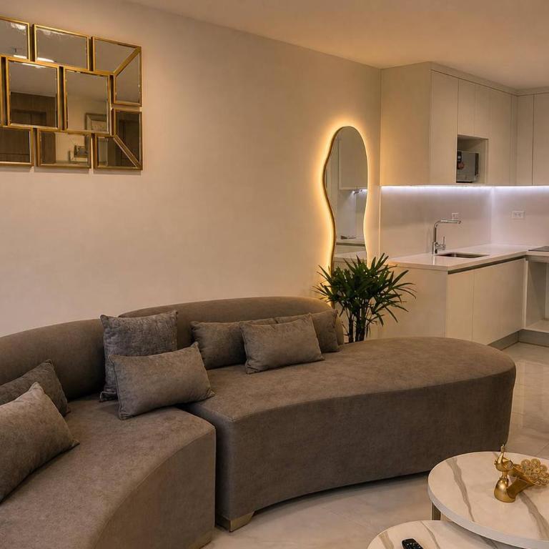 Elegante Apartamento en Torre Milenium La Aurora con Vista Urbana y Espacios Familiares Premium - Deluxe Suite - 34
