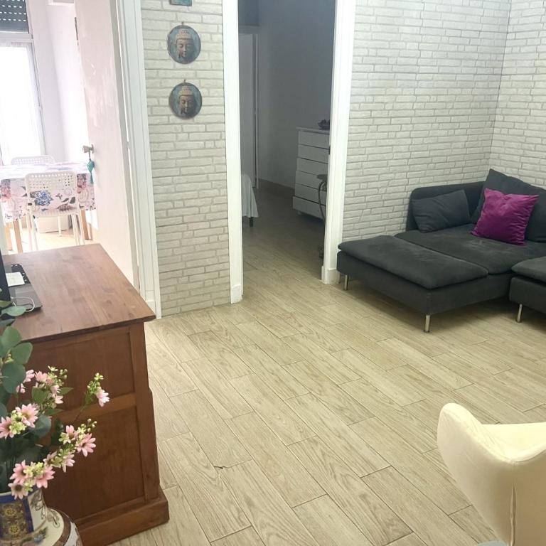 Piso céntrico y tranquilo - Apartamento de 2 dormitorios - 6