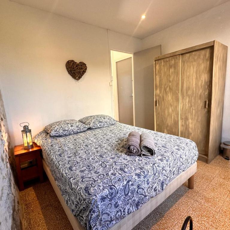 Gîte du Mas Séjour en Camargue proche Aigues-Mortes - Apartment - 13