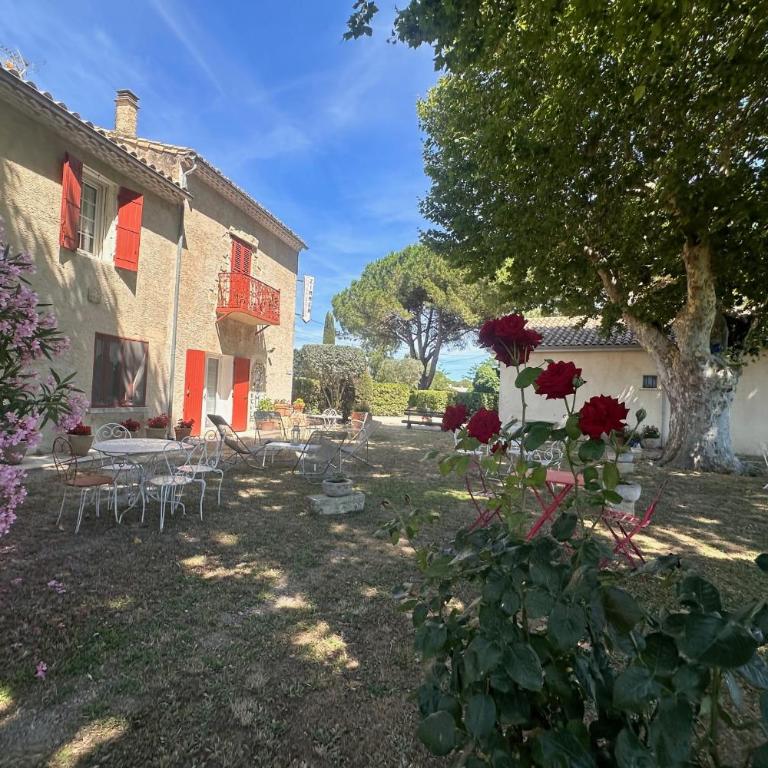 Gîte de la Cave Charme provençal avec jardin à Aigues-Mortes - Appartamento - 3