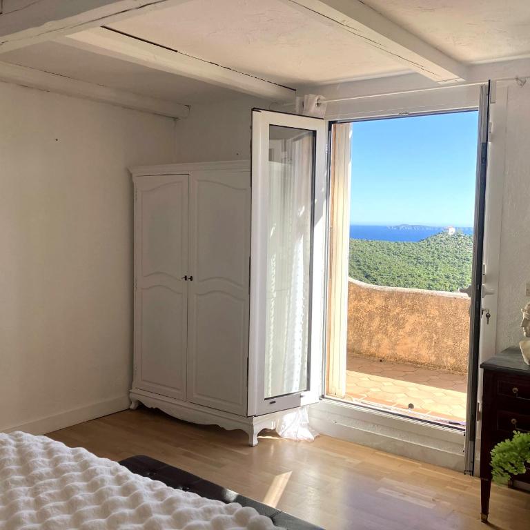 Villa de charme dans un environnement d'exeption, Vue mer, Piscine - Villa 3 Chambres - 15