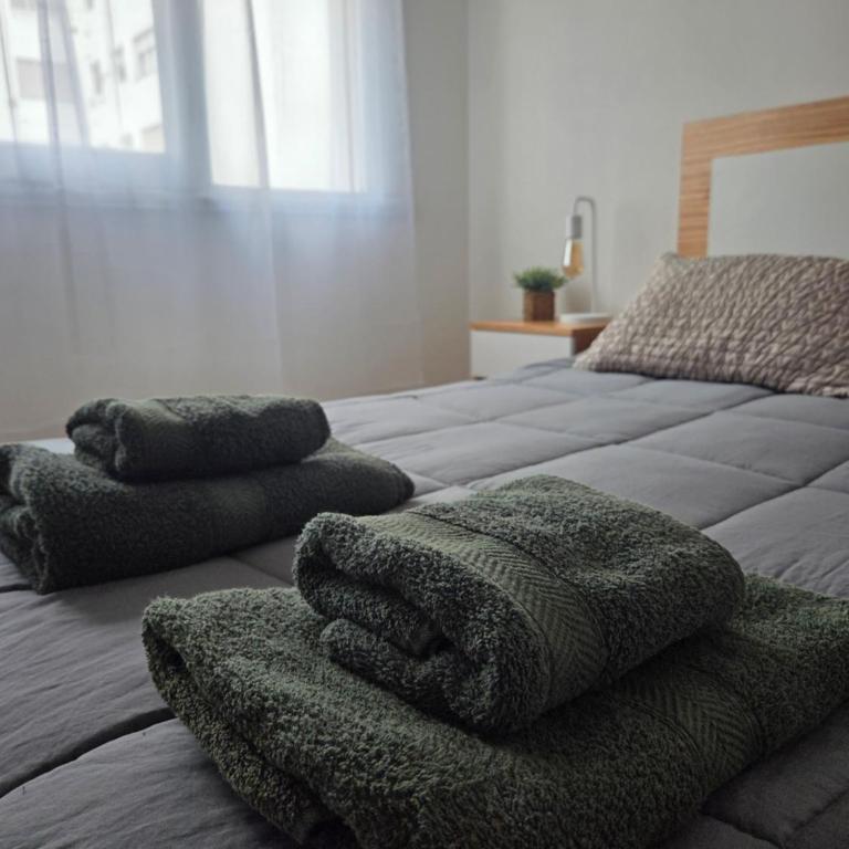 Depto de 2 ambientes zona Guemes - Apartamento - 20