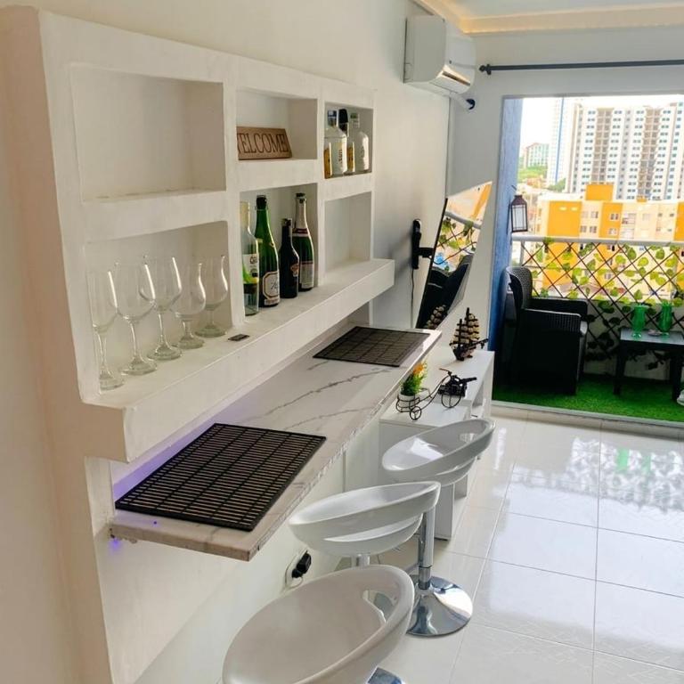 Brisas del mar Cartagena Suit - Apartamento amoblado, cerca al mar - Three-Bedroom Apartment - 5