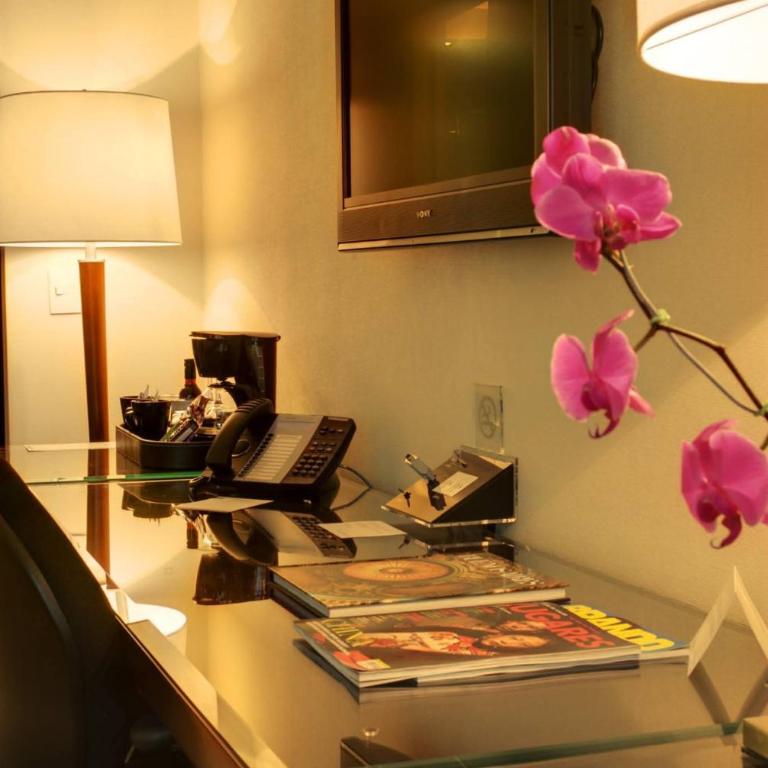 Eurobuilding Boutique - Suite Deluxe con bañera de hidromasaje - 3