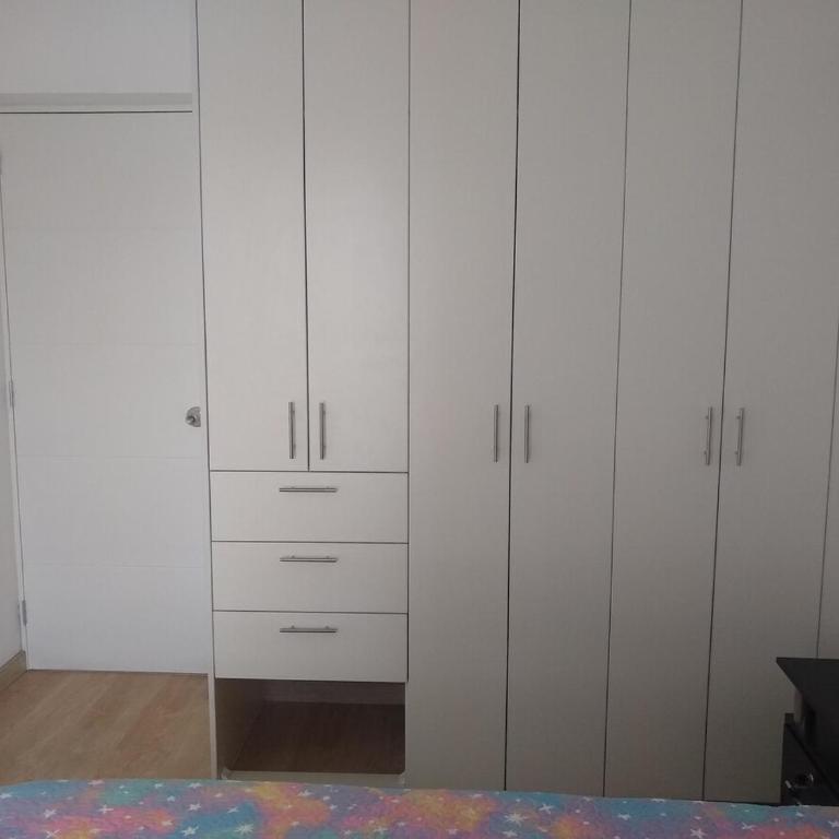 Departamento Céntrico en Beaterio de 3 Dormitorios Sala con Balcon Seguridad 24 7 - Three-Bedroom Apartment - 23