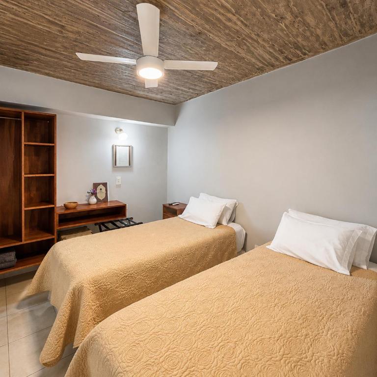 Hotel Belgrano - Double or Twin Room with Private Bathroom - 9