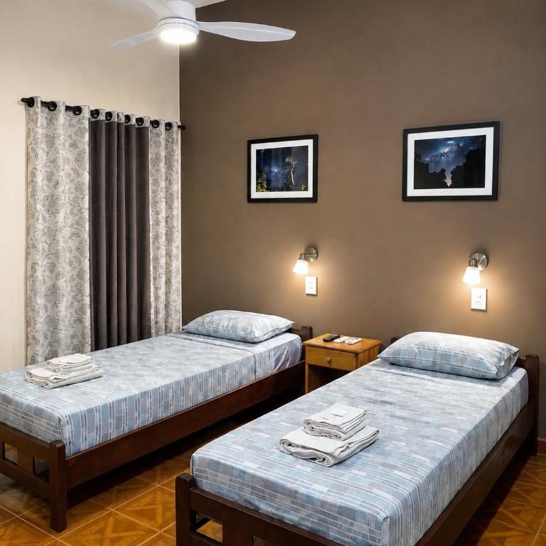 Hospedaje Los Vencejos - Twin Room with Private Bathroom - 3